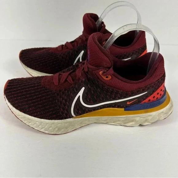 Nike React Infinity Run  FK 3 in Dark Beetroot/White Colour Size US 8 - Picture 5 of 7